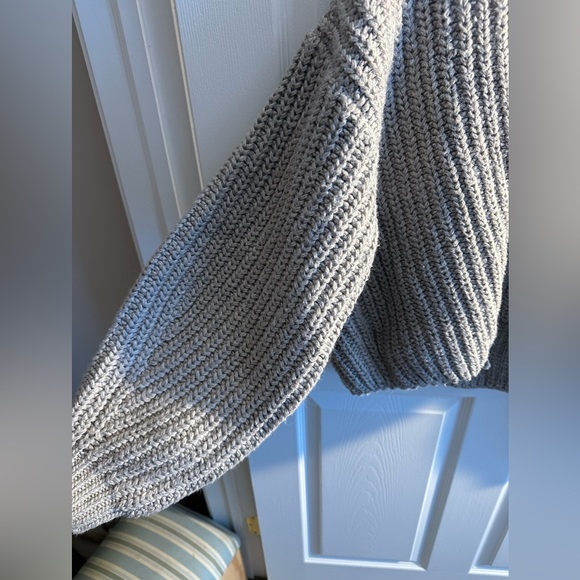 H&M Rib Knit Sweater - Picture 3 of 3